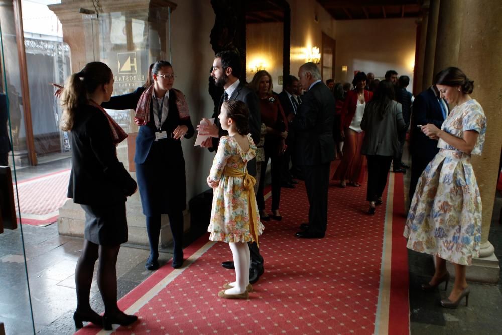 Ambiente en el hotel de la Reconquista la mañana del día de entrega del los premios Princesa de Asturias