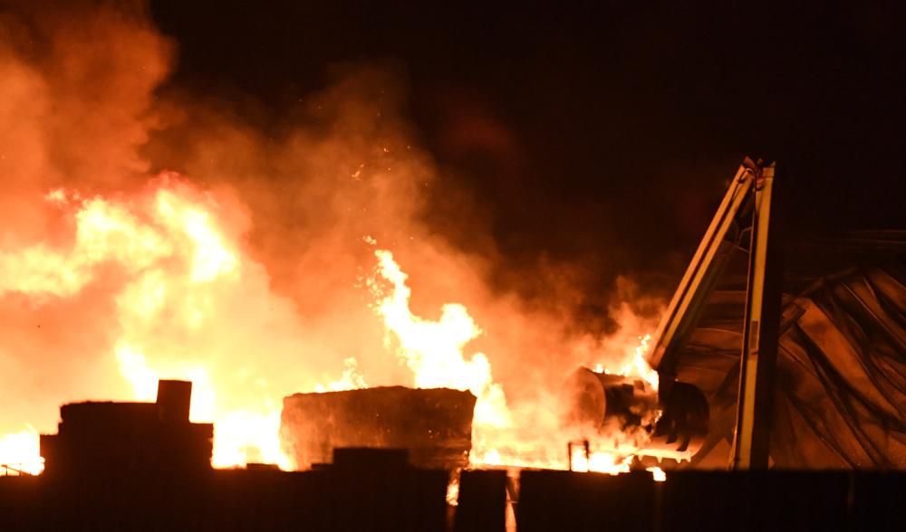 Incendio en una nave de Sabón