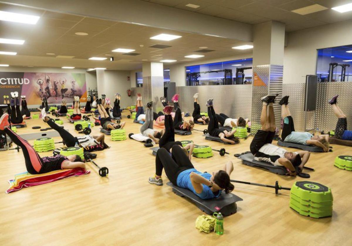 Training in einem der vielen Megasport-Säle. | FOTO: N. BENDGENS