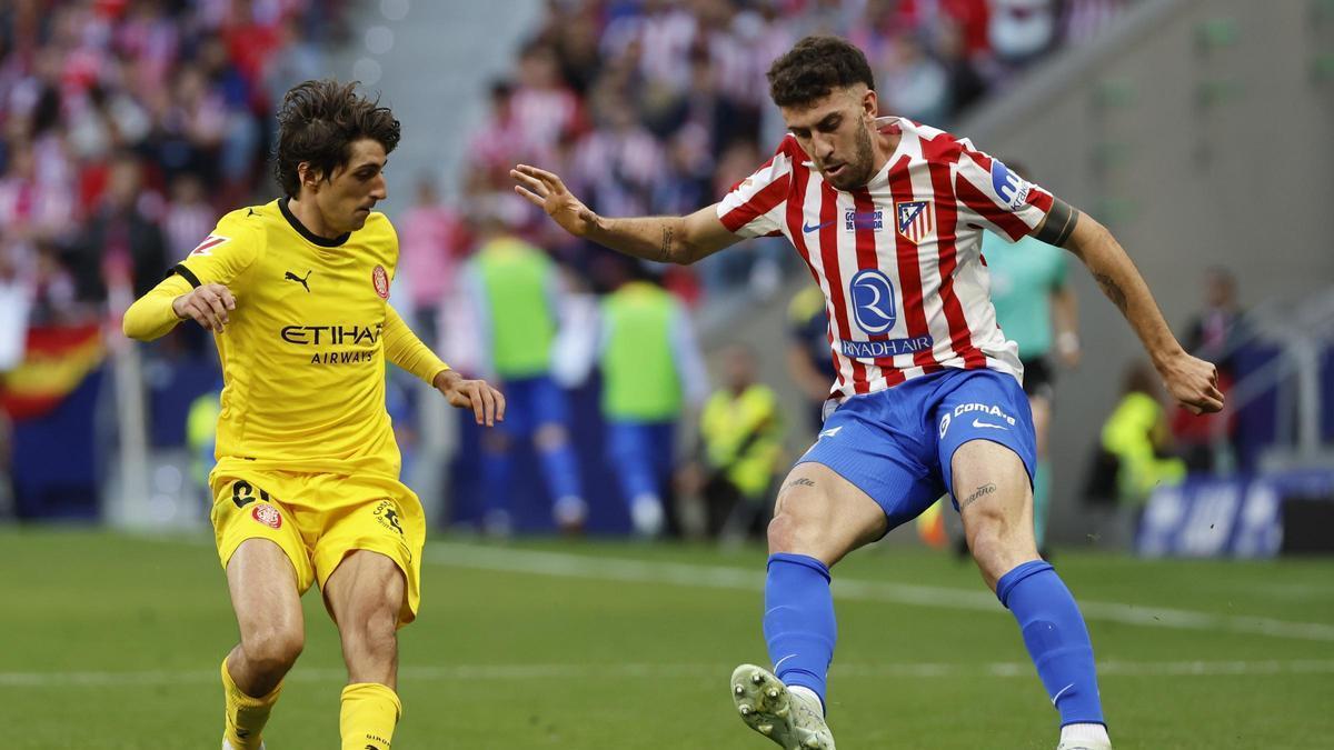 El Atlético completa el traspaso de Ruggeri al Aston Villa