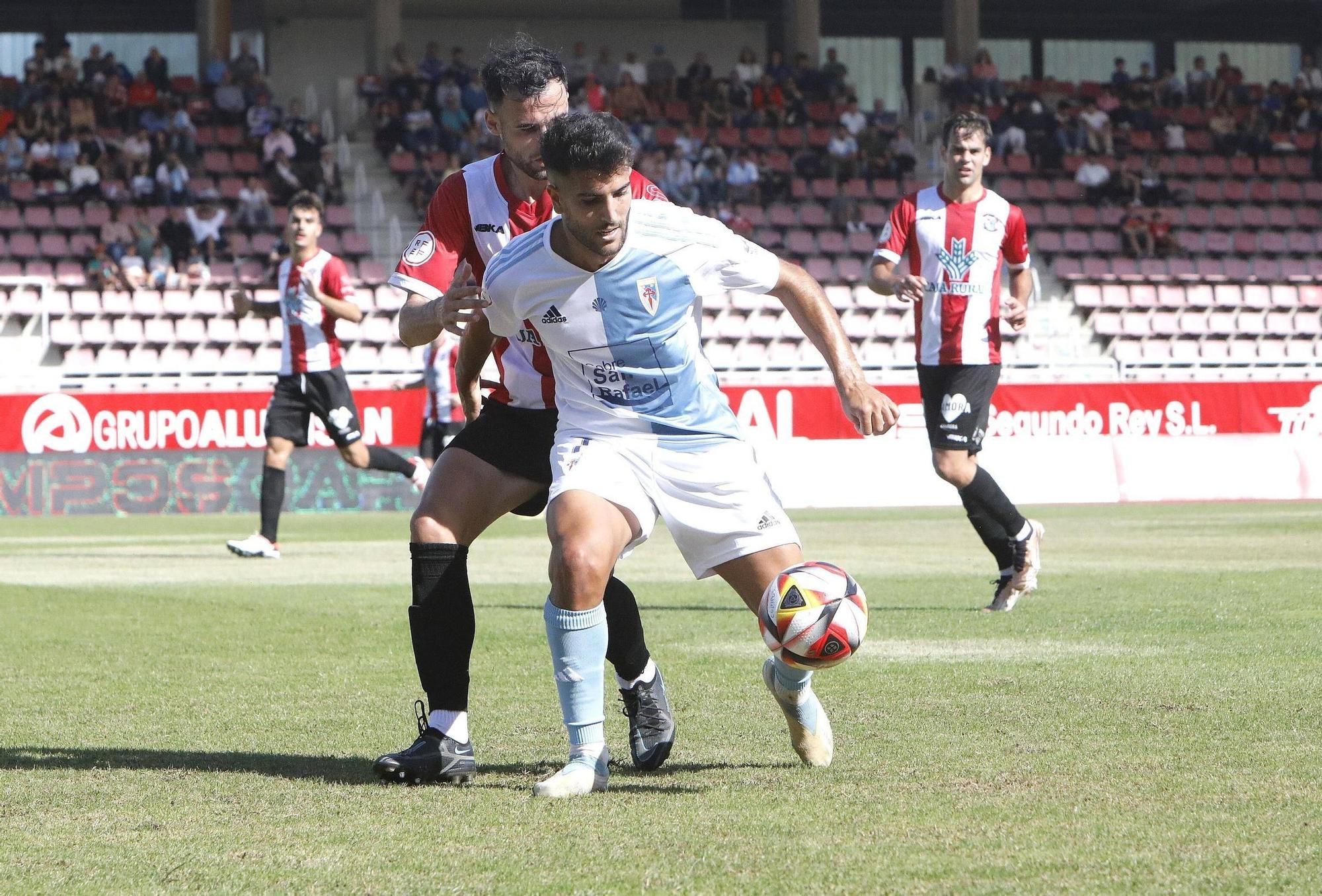 SD Compostela - Zamora CF: las imágenes del partido