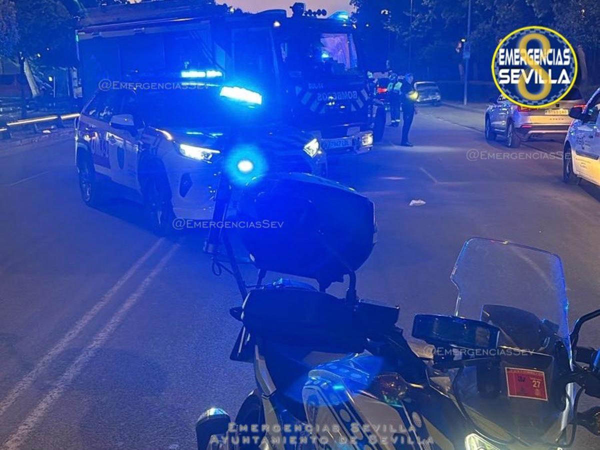 Dispositivo de emergencias en el accidente ocurrido en la avenida Juan Pablo II