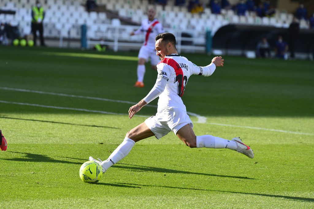 El Cartagena planta cara al Rayo Vallecano