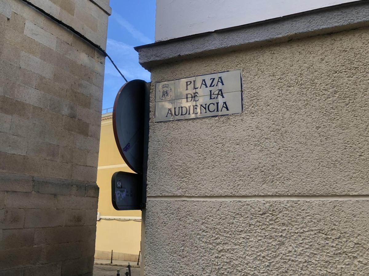 Fotogalería | La plaza de la Audiencia de Cáceres