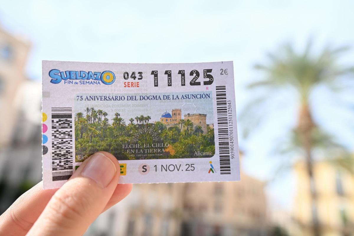 El cupón de la ONCE dedicado al Año Jubilar de Elche cuenta con una imagen donde se puede ver parte del Palmeral, el palacio de Altamira y la basílica de Santa María