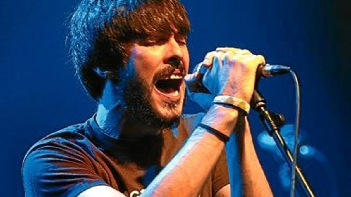 Pucho, cantante de Vetusta Morla, el viernes en Razzmatazz.