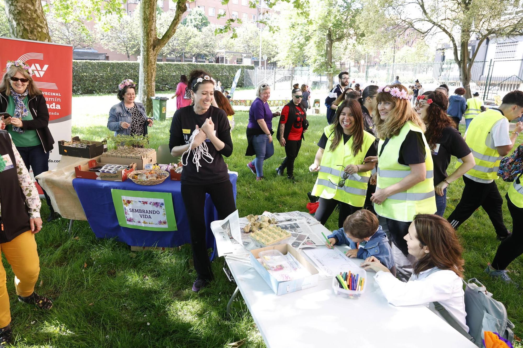Así fue la fiesta en la zona oeste de Gijón para crear comunidad (en imágenes)