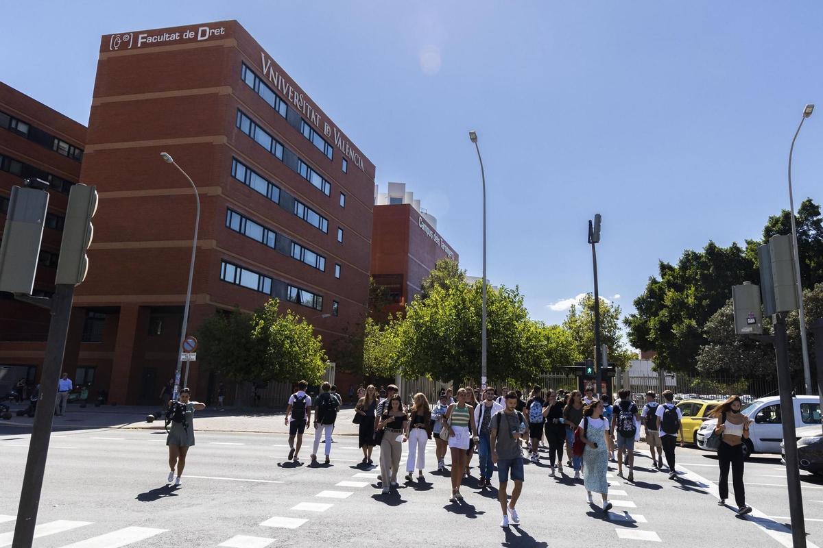 Facultat de Dret de la Universitat de València, en el campus de Tarongers