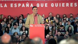 El secretario general del PSOE, Pedro Sánchez, interviene en un mitin en Jaén este sábado.