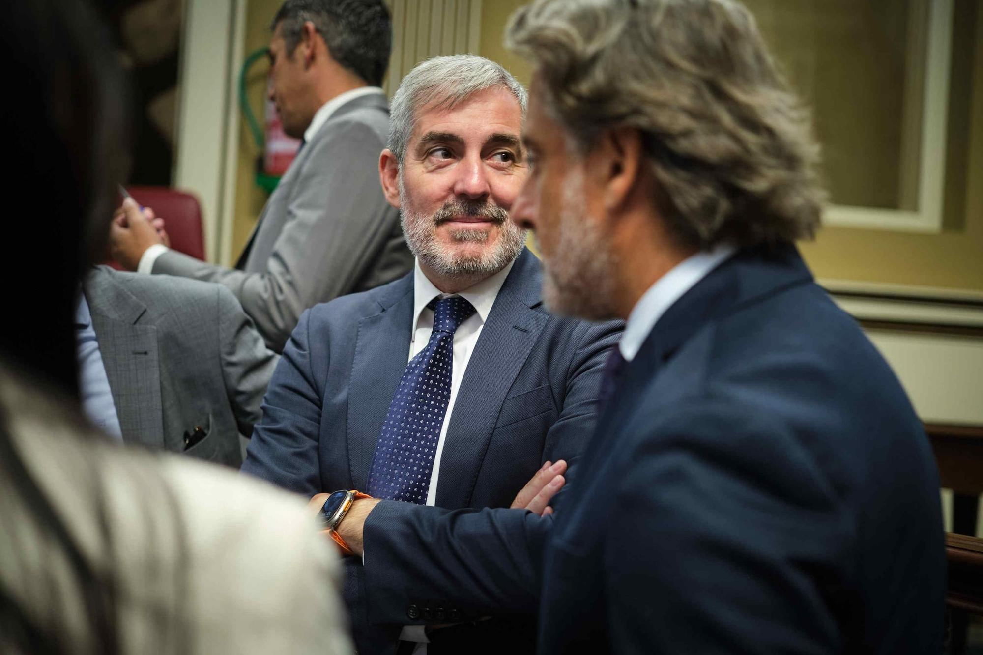 Pleno del Parlamento de Canarias