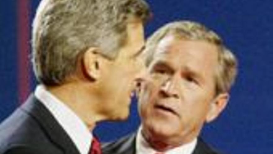 Kerry vence también en el tercer debate con Bush, según las encuestas