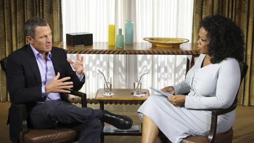 Lance Armstrong durante la entrevista con Oprah.