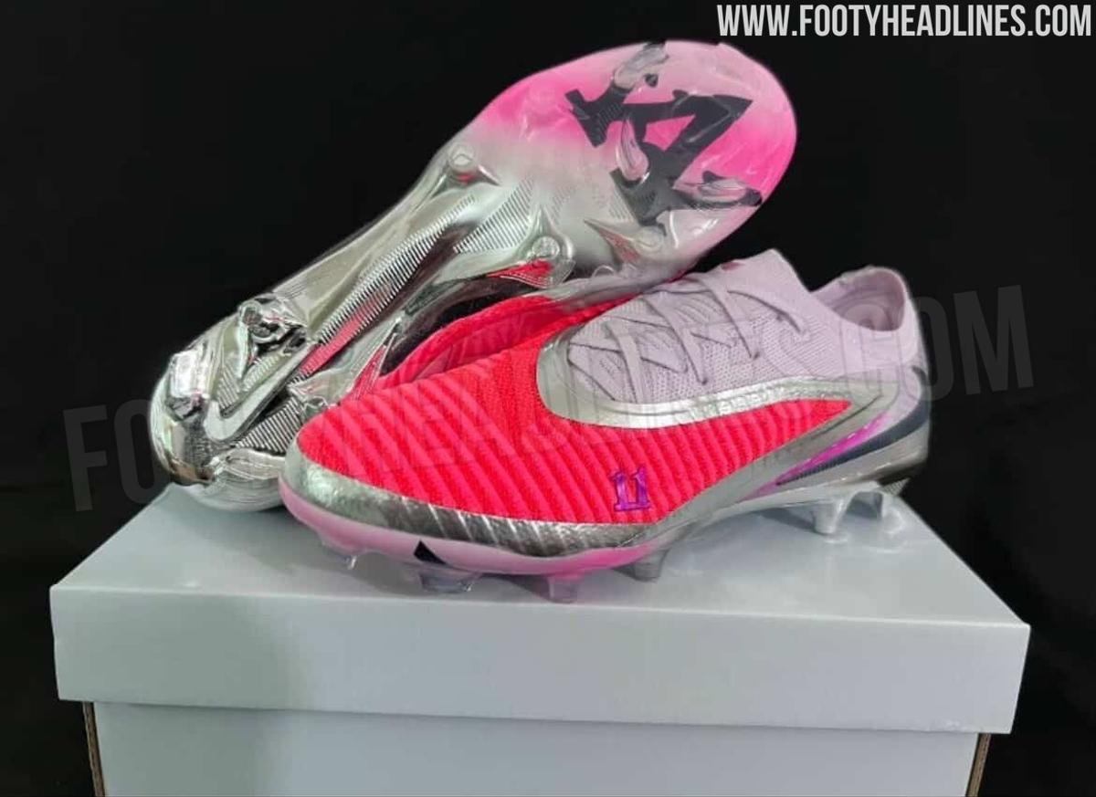 Así son las nuevas botas de Alexia Putellas, las primeras exclusivas para 'La Reina'.