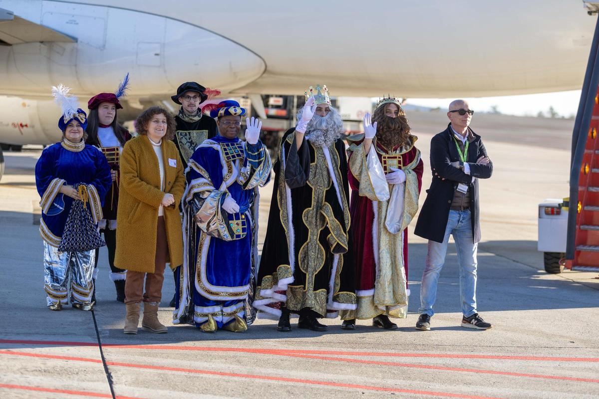 Los Reyes Magos aterrizan en Santiago