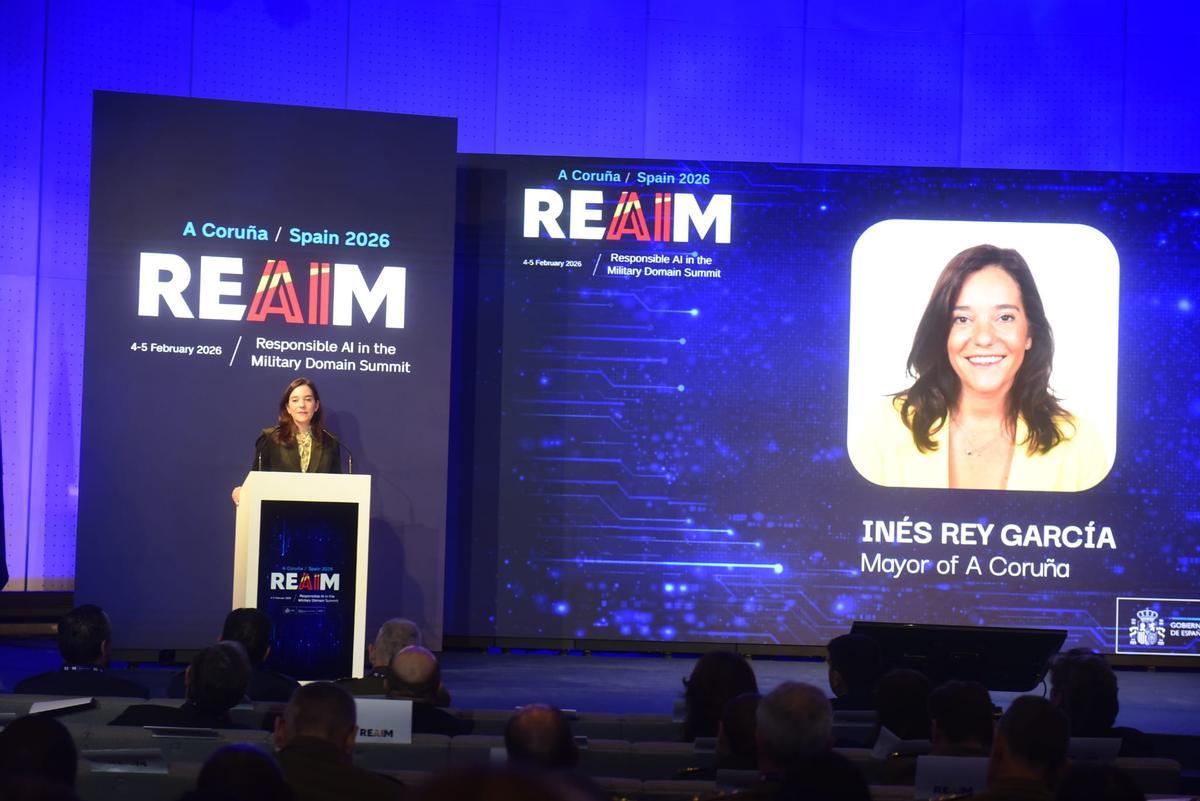 La alcaldesa de A Coruña, Inés Rey, en la cumbre sobre IA responsable en el ámbito militar que se celebra en la ciudad.