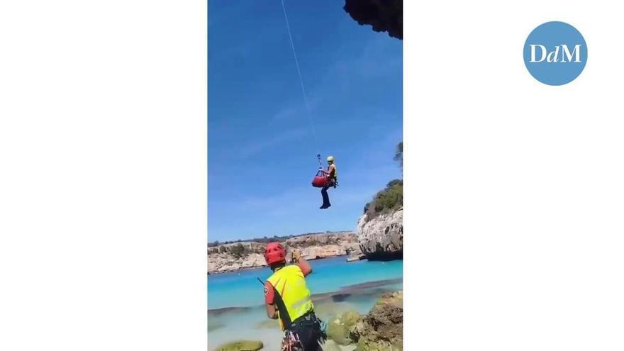 Waghalsiger Sprung im Caló des Moro: 17-Jährige wird nach Sturz ins Krankenhaus eingeflogen