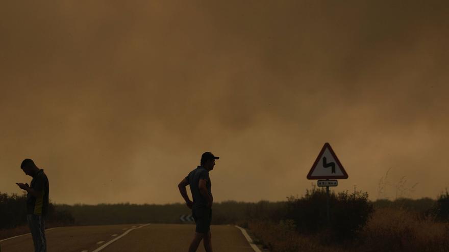 'El Gordo', muy cerca de Benavente, palia el dolor del incendio de Molezuelas de la Carballeda