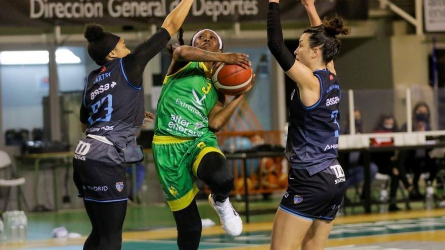 El pinchazo de Alexis Jones con el Al-Qázeres