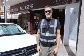 El policía que atendió a una parturienta en una pastelería: "Cuando vi que había dilatado tanto me dije: el niño va a salir, así que adelante"