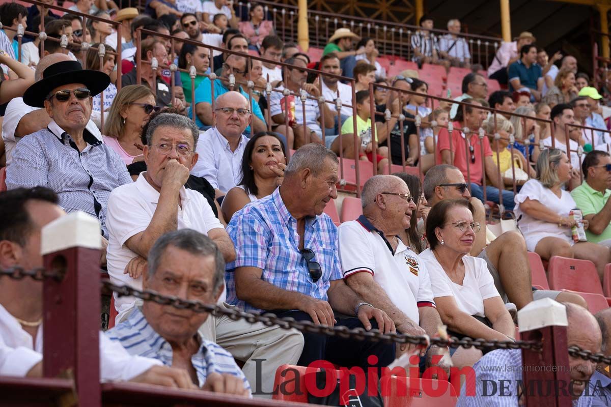 Así se vivió en los graderías la primera novillada de la Feria de Murcia