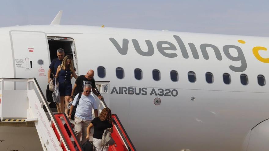 La plataforma 'Aeropuerto Ya' de Córdoba lamenta la reducción de vuelos en noviembre y enero con Barcelona