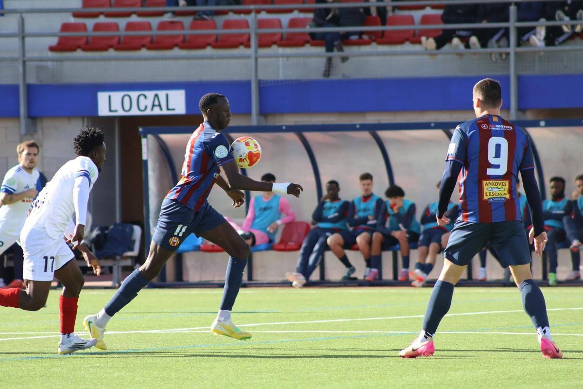 Últim triomf de l'Escala, contra el Mollerussa, el novembre