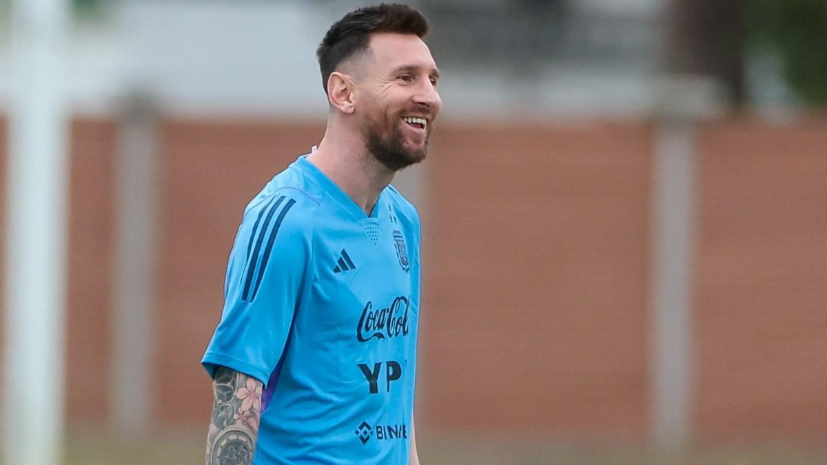 Con 37 años Messi sigue siendo el GOAT: 'hat-trick' y 2 asistencias frente a Bolivia