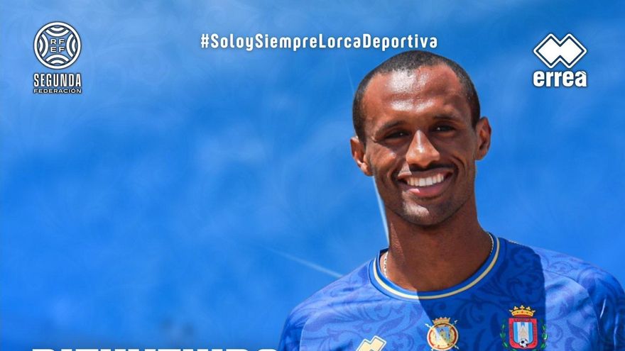 El defensa etíope Fromsa, nuevo jugador del Lorca Deportiva