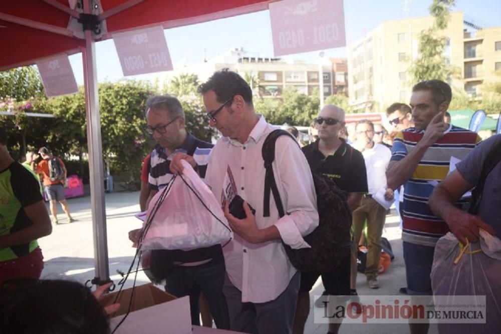 Entrega de dorsales de la 90K Camino de la Cruz