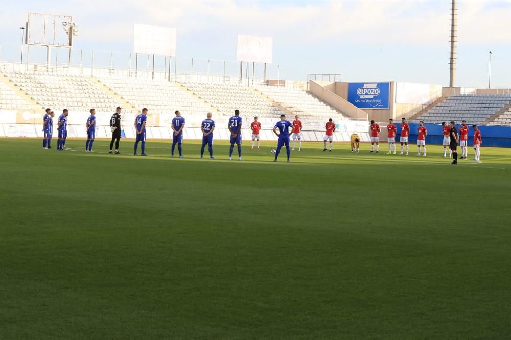 Toril sentencia al Lorca y da el primer triunfo al Real Murcia