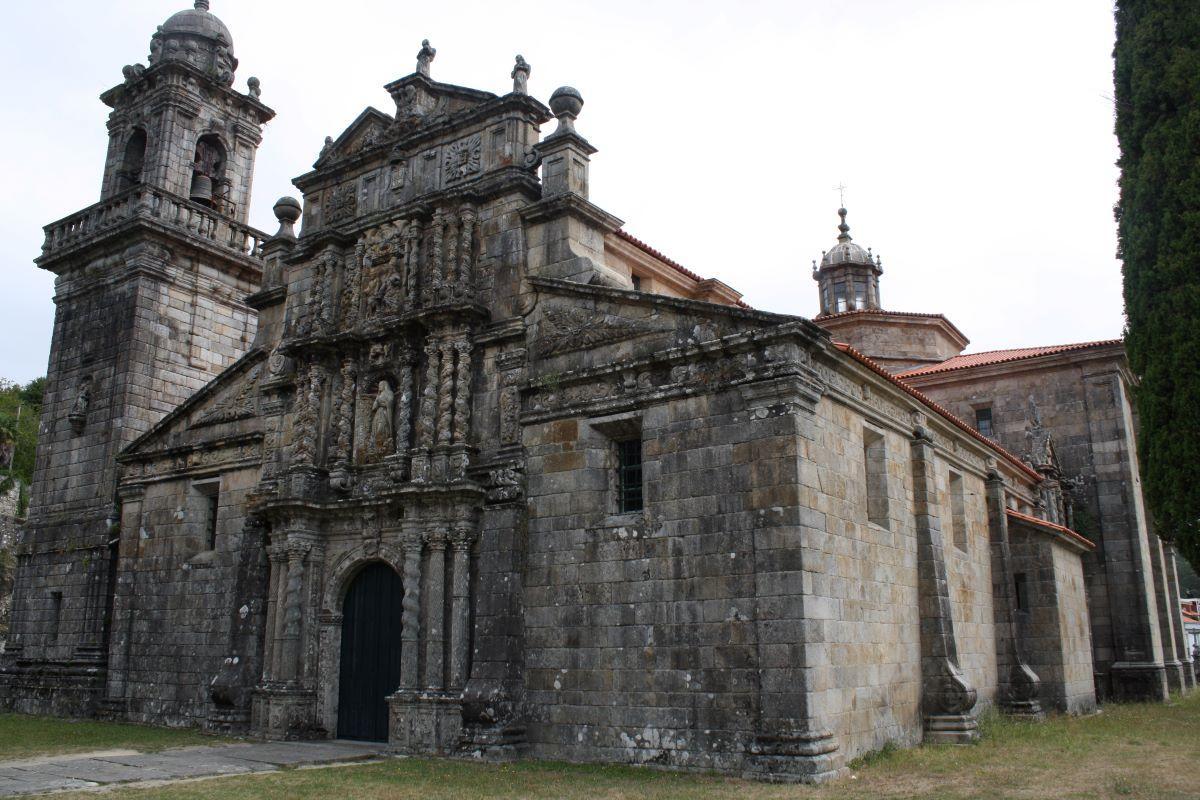 La iglesia de Santa María a Real es uno de los mejores ejemplos del Barroco en Galicia.