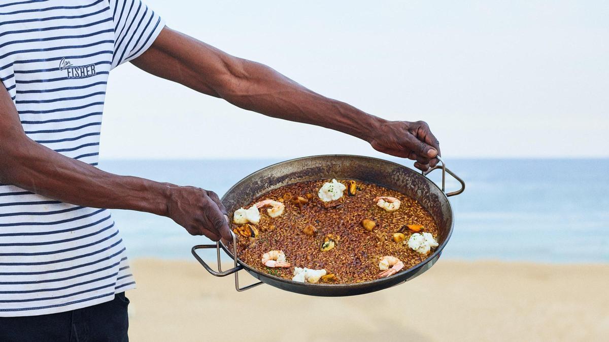 El arroz del Senyoret con vistas al mar de Can Fisher.