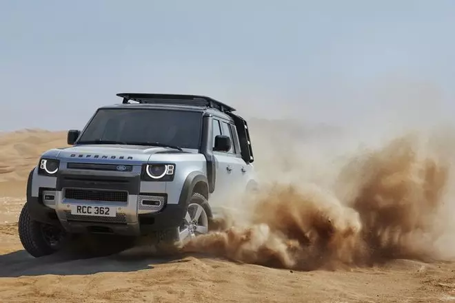 Land Rover Defender