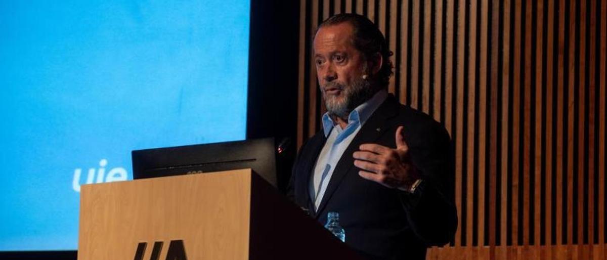 Juan Carlos Escotet, durante su conferencia de ayer en Afundación.