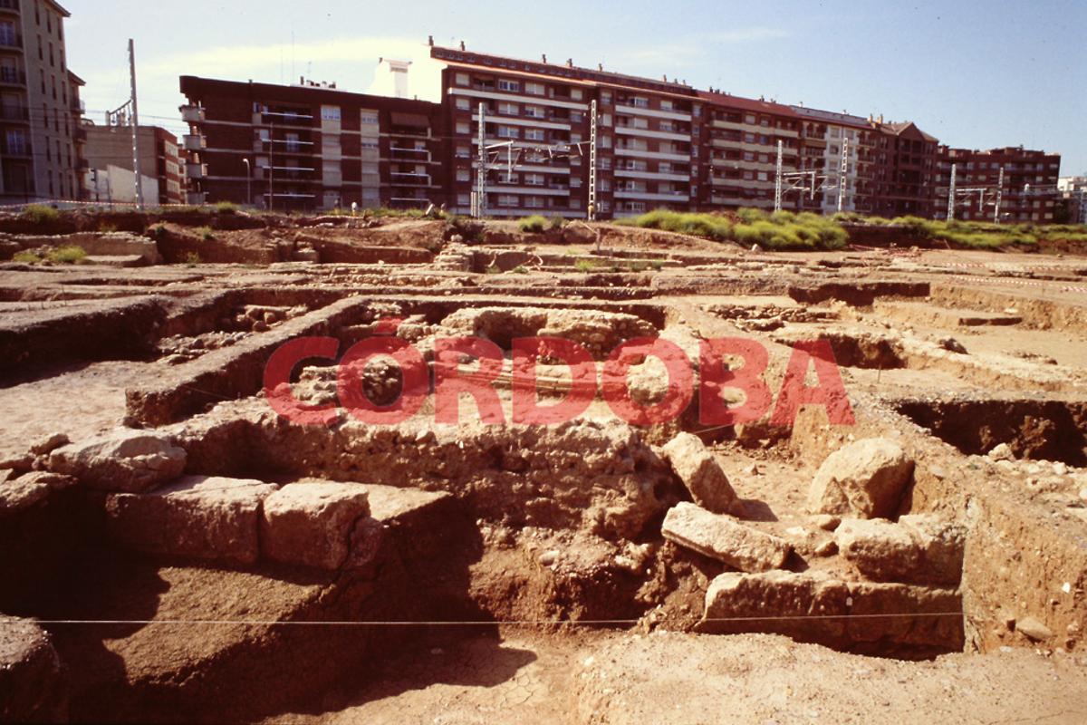 1992 El yacimiento de Cercadilla al descubierto 1992 El yacimiento de Cercadilla al descubierto