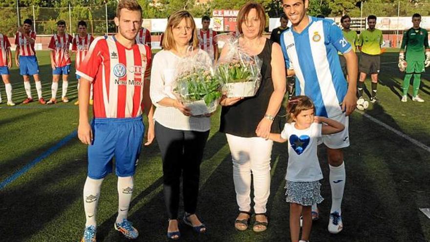 Els juvenils del Manresa i l&#039;Espanyol reten homenatge  a Jesús Sánchez