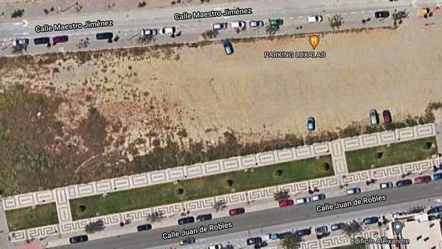Pastilla de terreno en la que se construirá el mercado municipal de Teatinos.os.