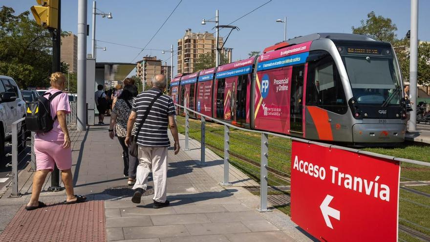 Una de las paradas más usadas del tranvía de Zaragoza reforma sus accesos peatonales