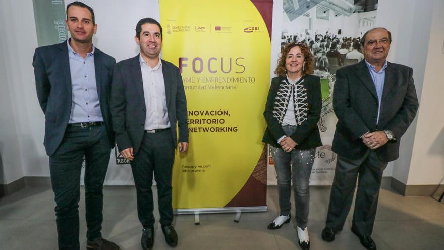 La economía circular y la transformación digital reúnen en Alcoy a 100 personas