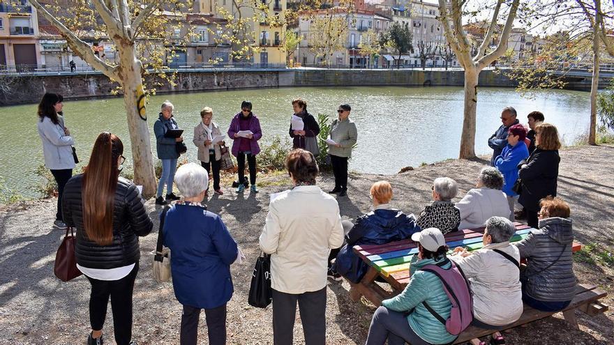 La Biblioteca Pública de Súria tanca el programa del Dia Mundial de la Poesia amb diferents activitats