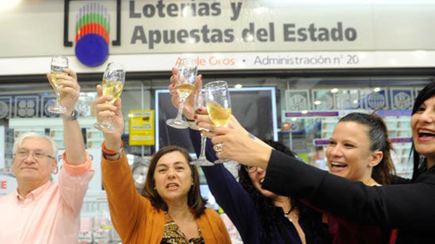 Celebración de un 5º premio en Os Rosales.