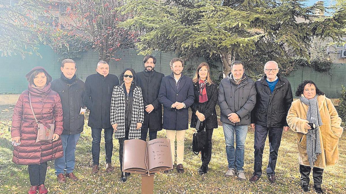 Los escritores homenajeados este domingo en el Paseo de las Letras Aragonesas de Monzón, que este lunes inaugura su feria del libro.