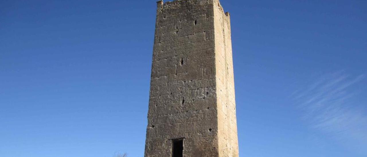 Picassent insta al Consell a actuar con urgencia para evitar que la Torre Espioca se venga abajo