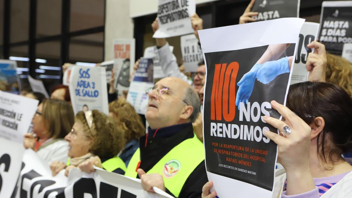 Siguen las protestas en el Rafael Méndez de Lorca