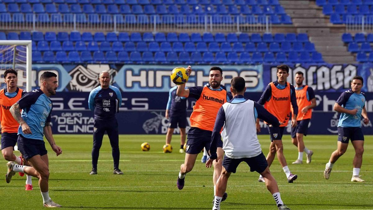El Málaga CF recibe en La Rosaleda al Racing de Ferrol este sábado a las 18.30 horas.