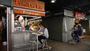 Una de las barras más populares de Barcelona, el Bar Pinocho de la Boqueria, este miércoles.