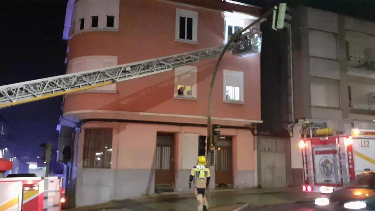 Efectivos de emerxencias no operativo de rescate.