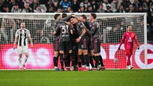 Los jugadores del Empoli celebrando el tanto frente a la Juventus de la Coppa