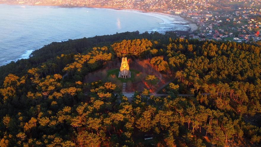 A VISTA DE DRON: El monumento a la marina universal de Monteferro