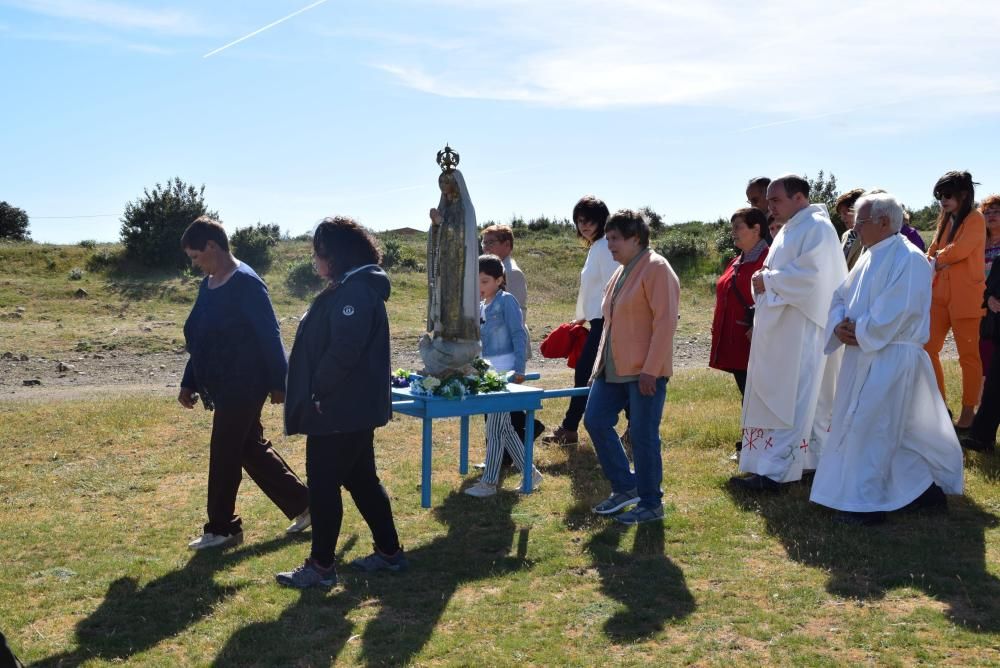 Romería en Fradellos: devoción entre el Aliste y el Cebal